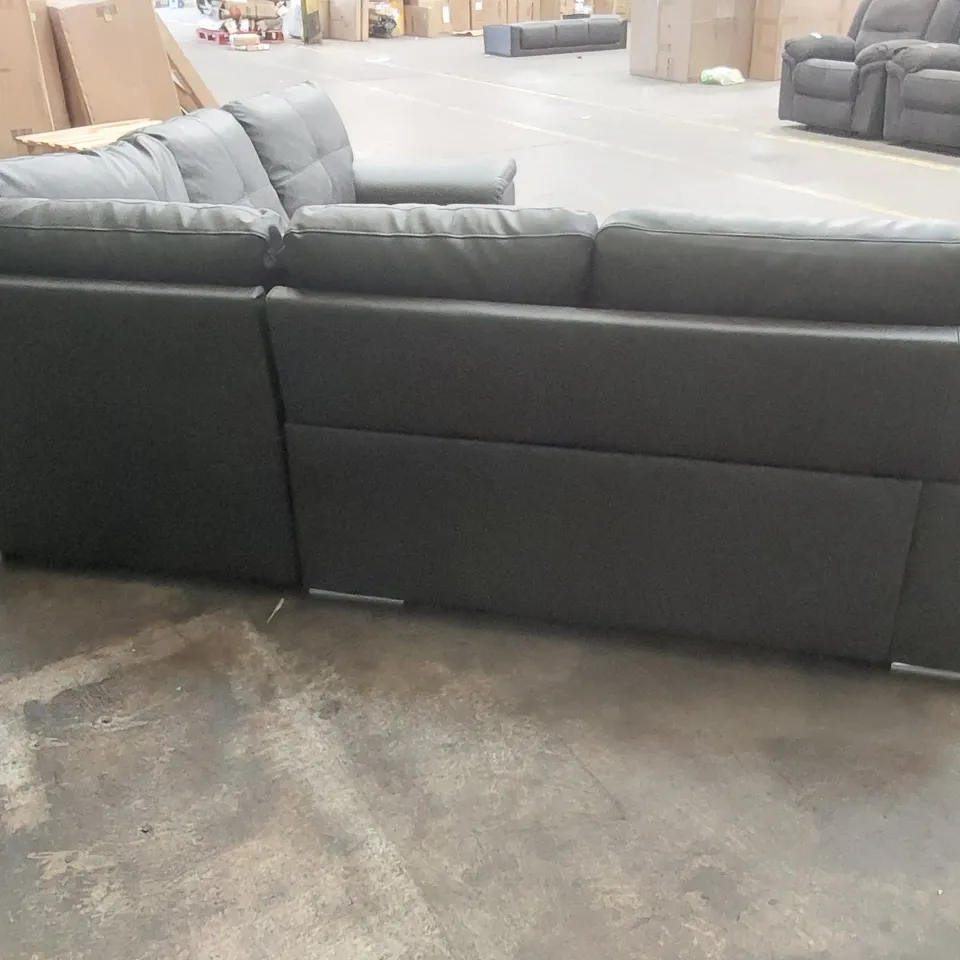 QUALITY DESIGNER FAUX LEATHER CORNER SOFA - GREY