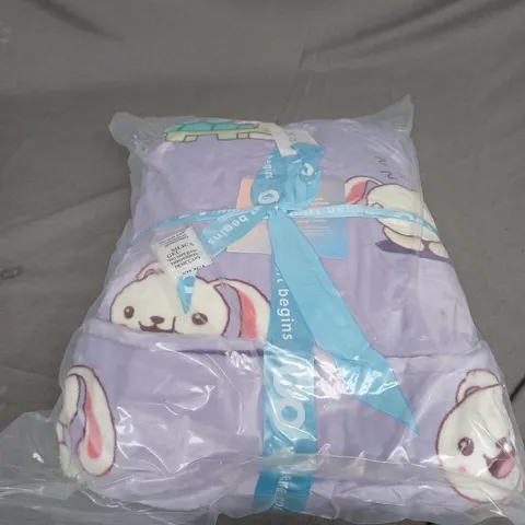 OODIE HOODED OVERSIZED BLANKET