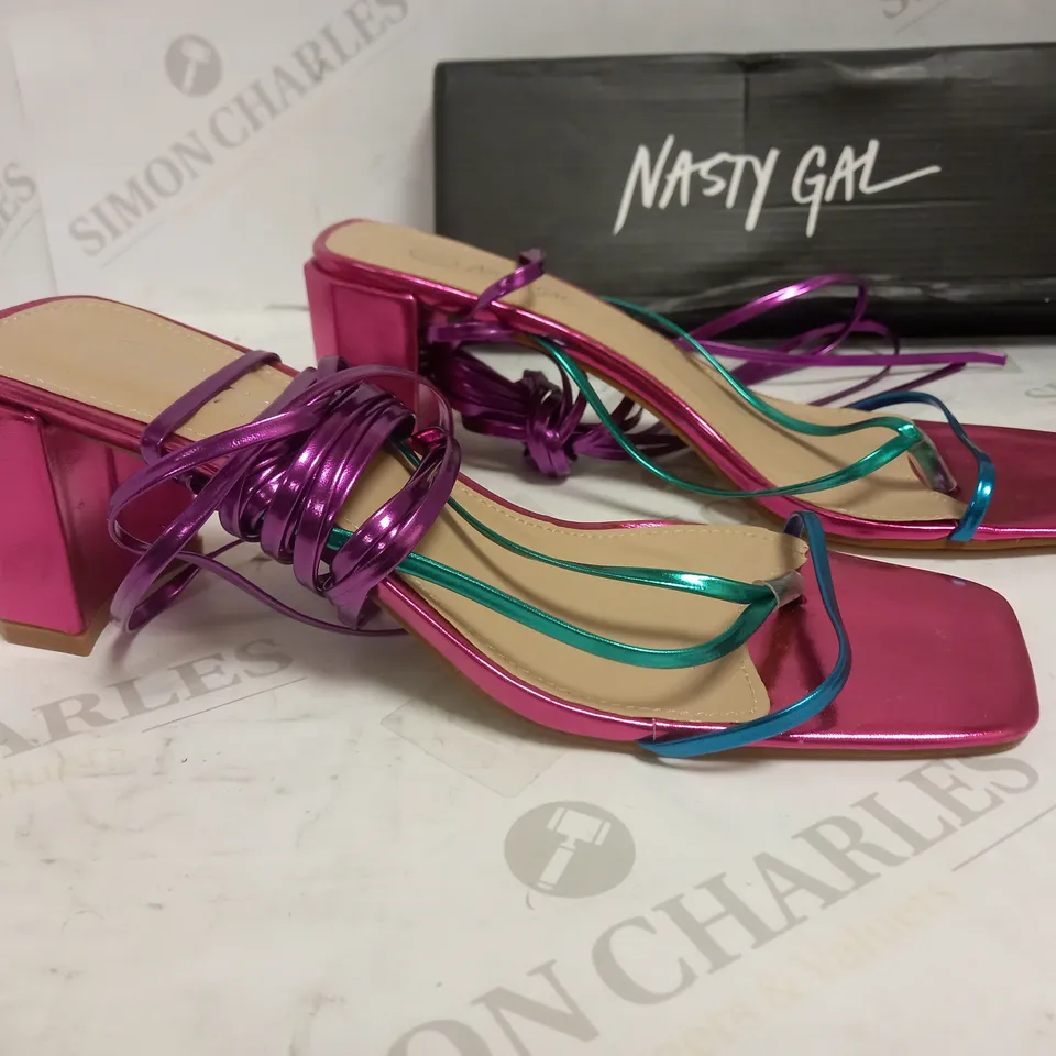 NASTY GAL MULTI COLOURED BLOCK HEELED STRAPPY SHOES UK7 