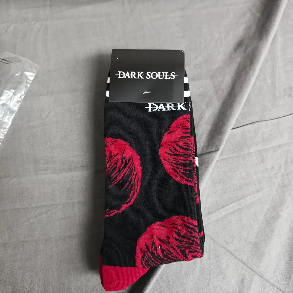 OFFICIAL DARK SOULS VIDEO GAME BONFIRE SOCKS – VARIETY 3 PACK SIZE 9-11