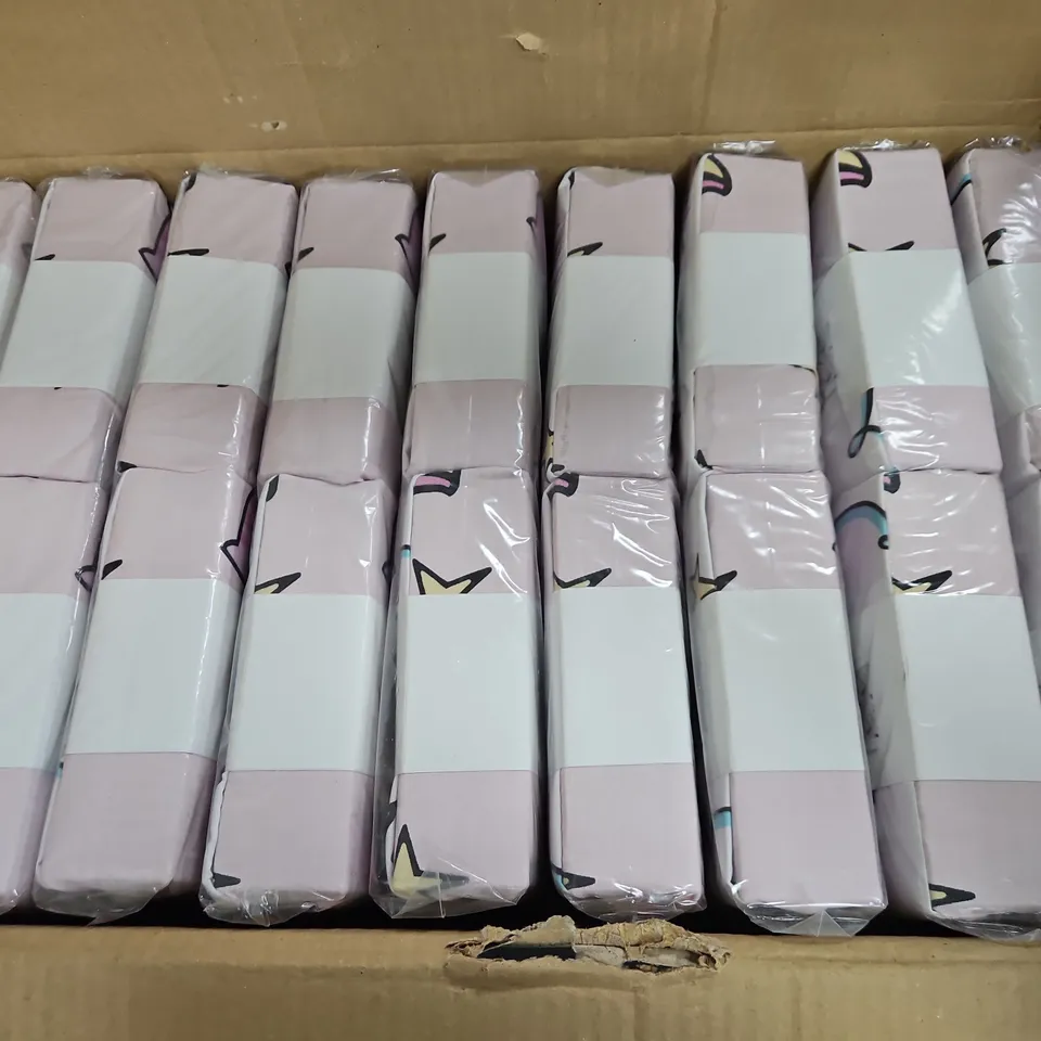 18 UNICORN DUVET SETs IN PINK MULTI - TODDLER (120X150CM)