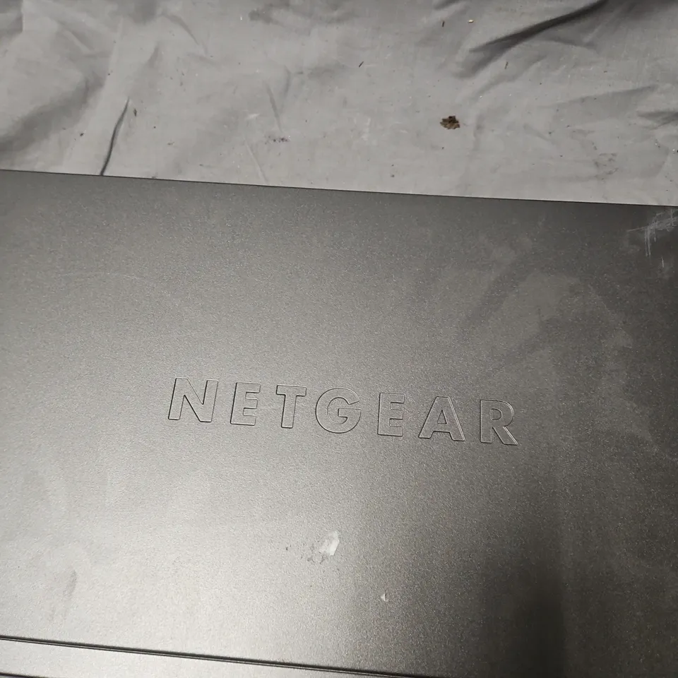 NETGEAR PROSAFE 48-PORT GIGABIT SMART SWITCH GS748T V4