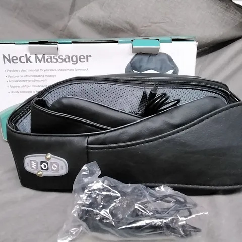 BOXED AIDAPT NECK MASSAGER