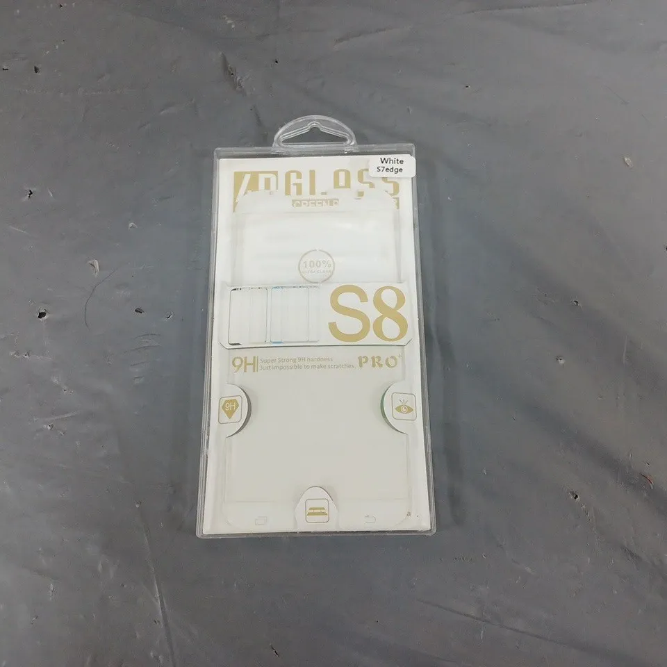 APPROXIMATELY 200 GLASS SCREEN PROTECTORS FOR VARIOUS PHONE MODULES 