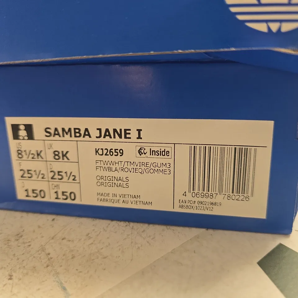 BOXED PAIR OF ADIDAS SAMBA JANE I KIDS' VELCRO TRAINER – WHITE/BEIGE, UK 8K