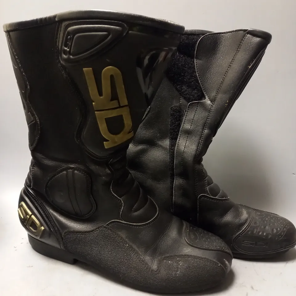 SIDI MOTORBIKE BOOT UNKNOW SIZE IN BLACK 