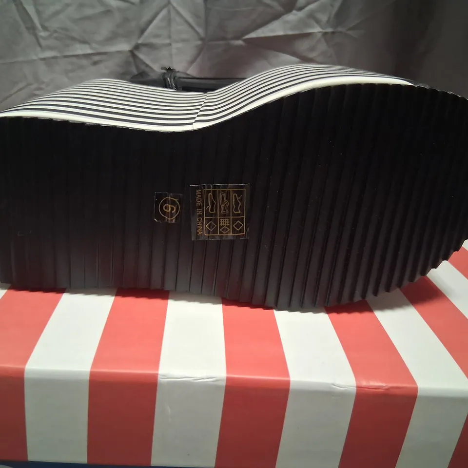 BRAND NEW BOXED KETNIPZ X KOI A BEAN WITH A PLATFORM TO DREAM BOOTS BLACK SIZE 5
