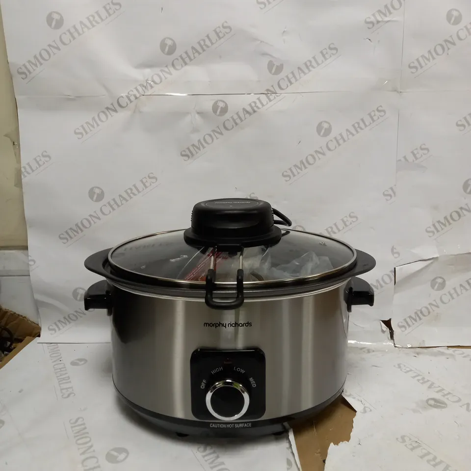 MORPHY RICHARDS 461010 SEAR, STEW AND STIR SLOW COOKER RRP £69.99