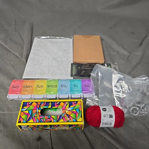 APPROXIMATELY 15 ASSORTED HOUSEHOLD ITEMS TO INCLUDE - WOOL , PILL ORGANIZER , ETC