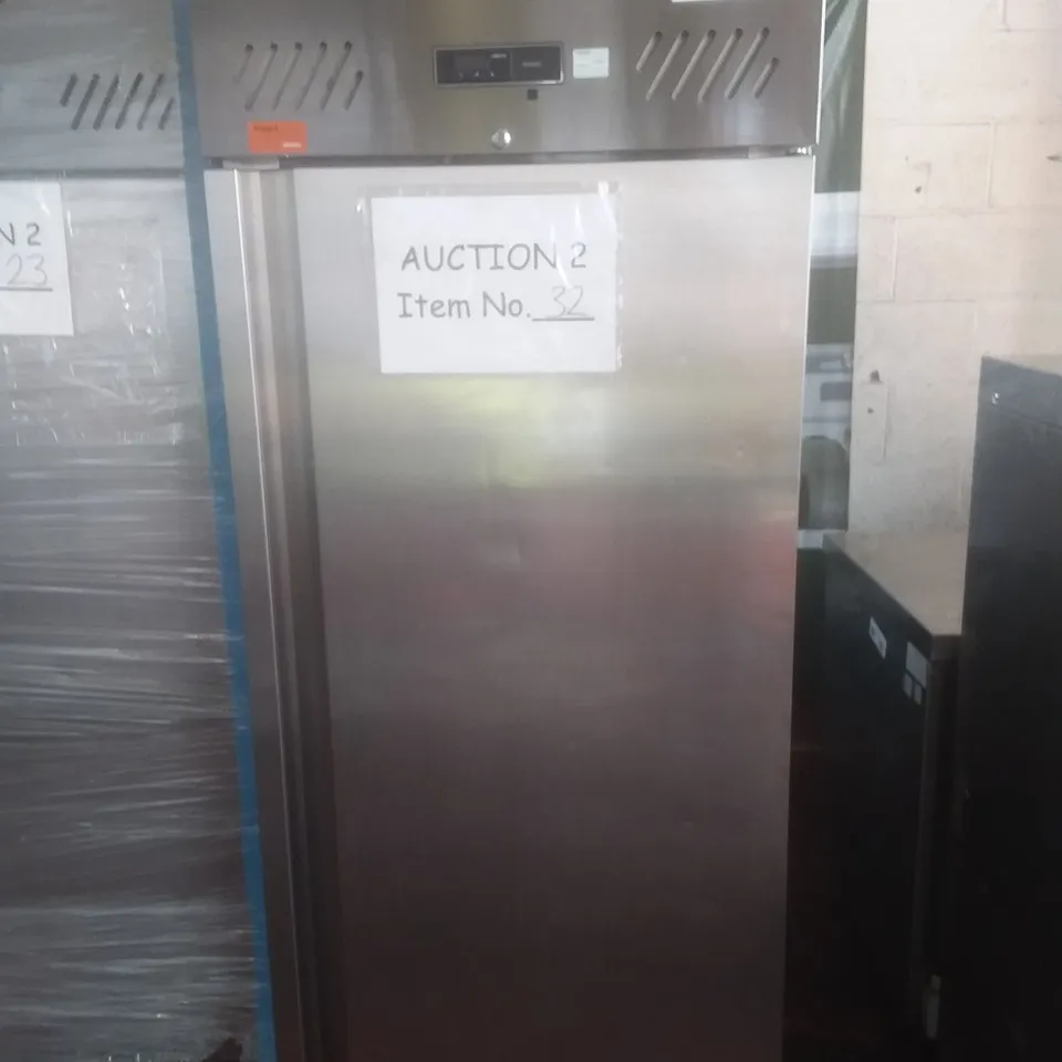 WILLIAM'S HJ1SA R290 R1 SINGLE DOOR COMMERCIAL REFRIGERATOR 