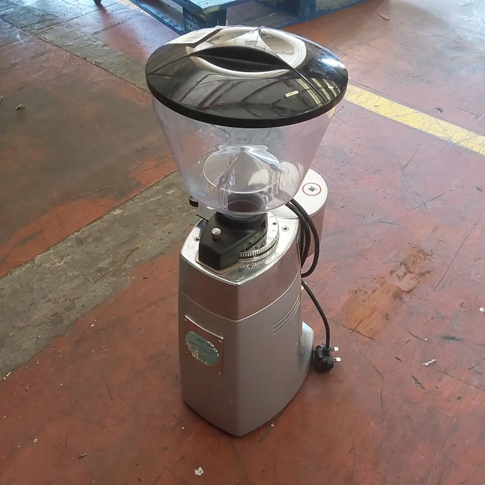 MAZZER LUIGI SPA COMMERCIAL COFFEE GRINDER 
