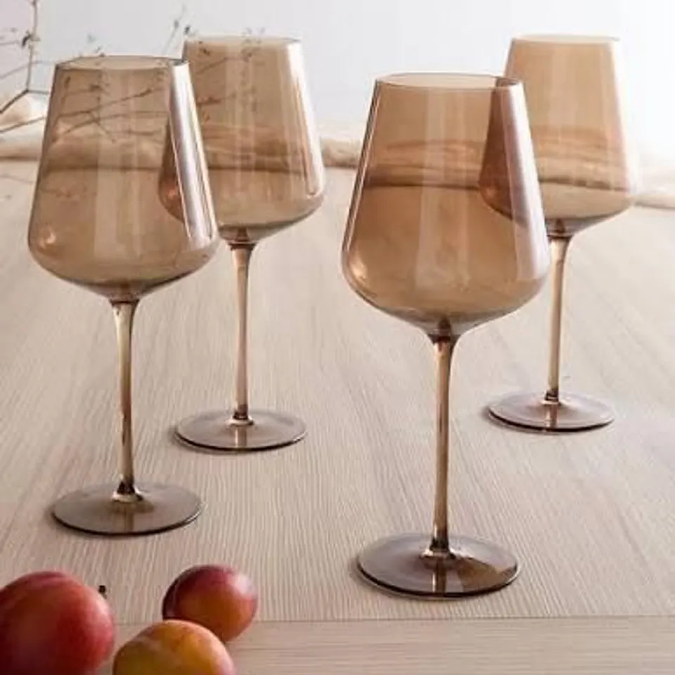 MICHELLE KEEGAN HOME SET OF 4 WINE GLASSES
