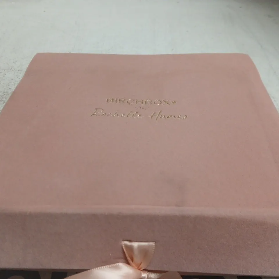 BIRCHBOX X ROCHELLE HUMES BEAUTY GIFT SET