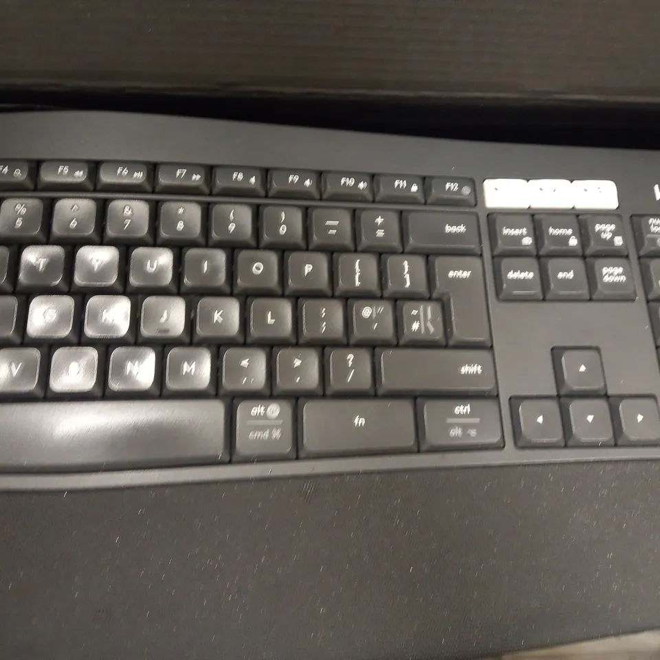 LOGITECH MK850 PERFORMANCE KEYBOARD