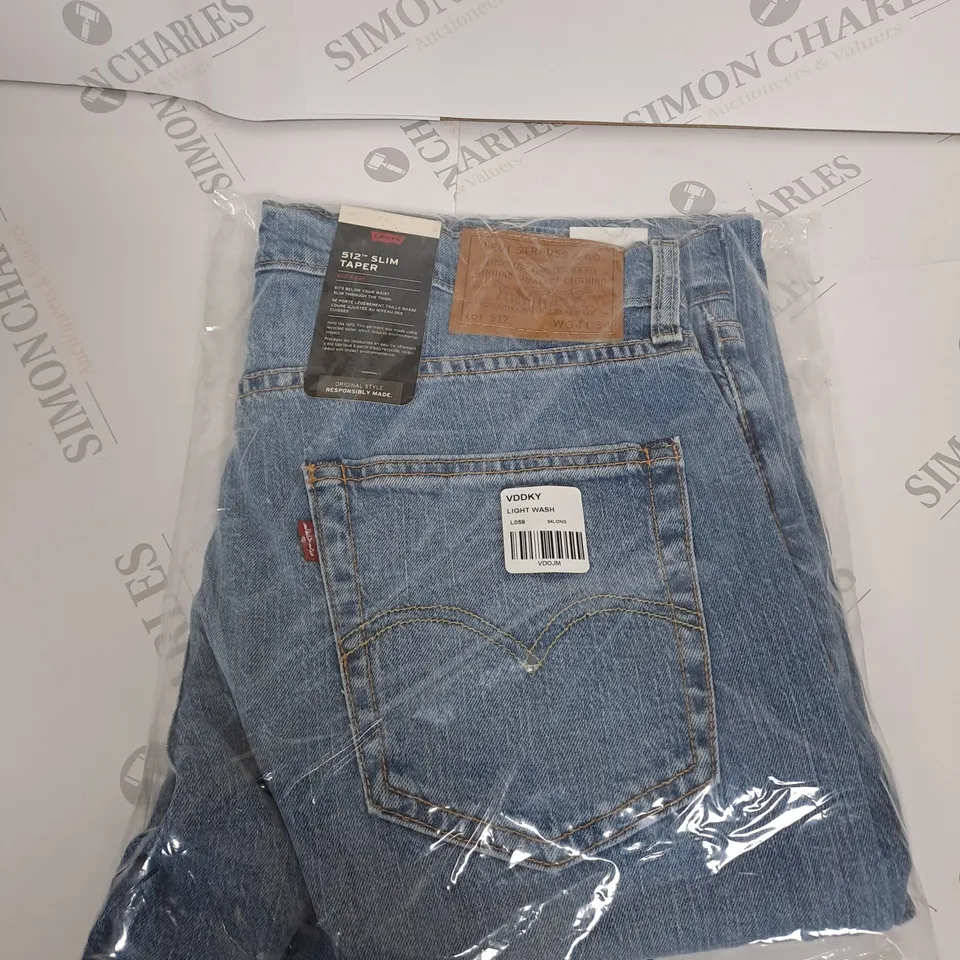 BAGGED LEVIS STRAUSS DENIM JEANS SIZE W34 L34