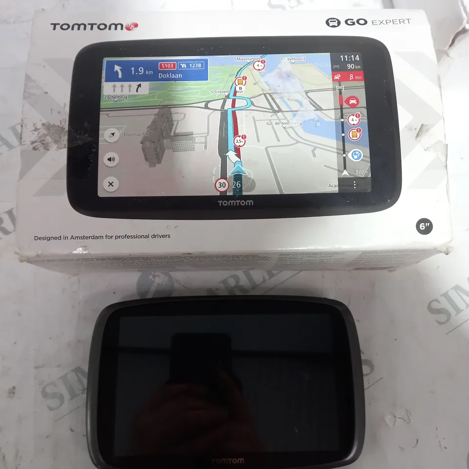 BOXED TOMTOM GPS 