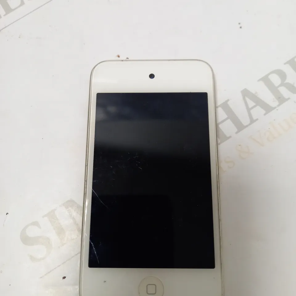 IPOD TOUCH 4TH GEN