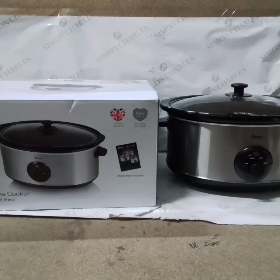 BOXED SWAN 6.5L SLOW COOKER