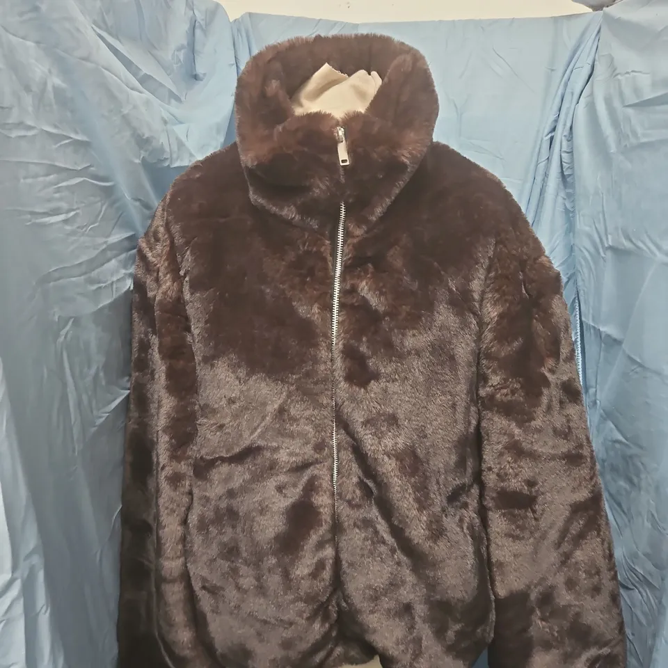 PULL & BEAR BROWN FAUX-FUR ZIP FRONT COAT – WOMEN'S, SIZE M (EU M / US M), MADE IN CAMBODIA
