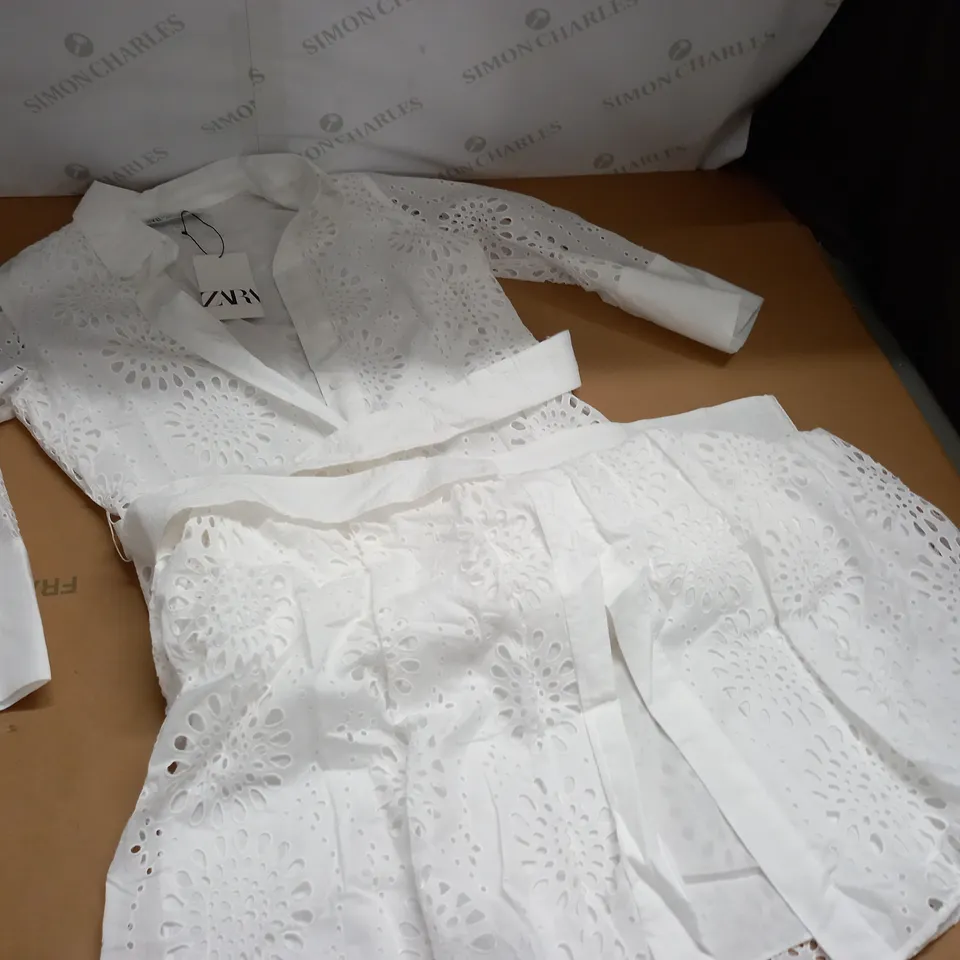 ZARA WHITE BELTED DRESS - UK S