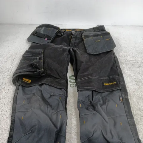 DEWALT REGULAR FIT WORK PANTS – UK 30/29 