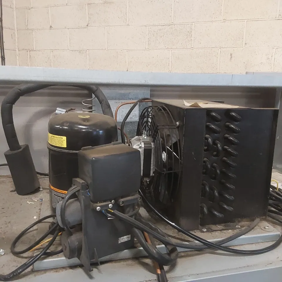 TEFCOLD RF1010 2 DOOR UPRIGHT COMMERCIAL FREEZER