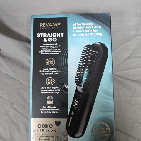REVAMP STRAIGHT & GO CORDLESS HAIR STRAIGHTENING BRUSH