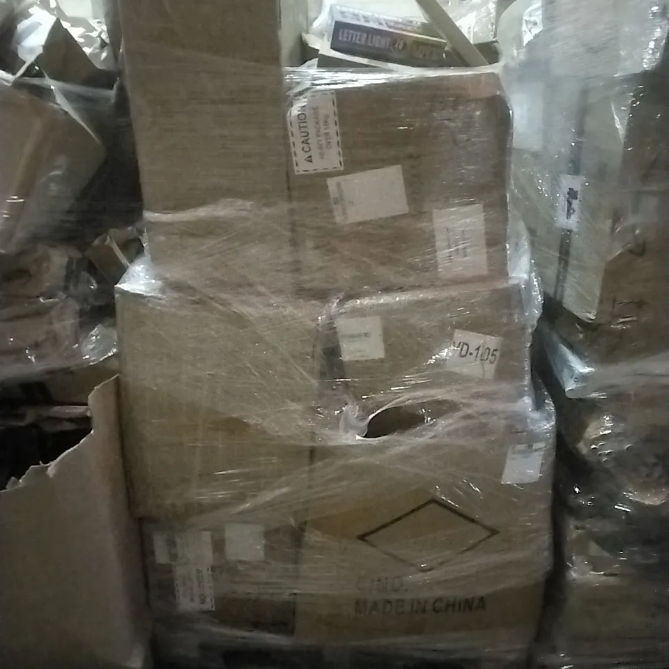 PALLET TO CONTAIN VARIOUS LIGHTS 