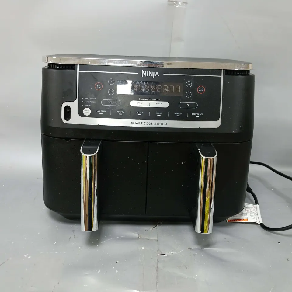 BOXED NINJA FOODI MAX DUALZONE AIR FRYER AF451UK