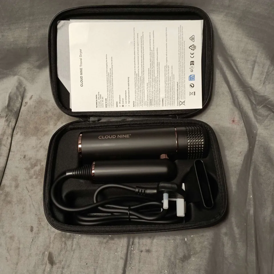 CLOUD NINE TRAVEL IN BLACK CASE