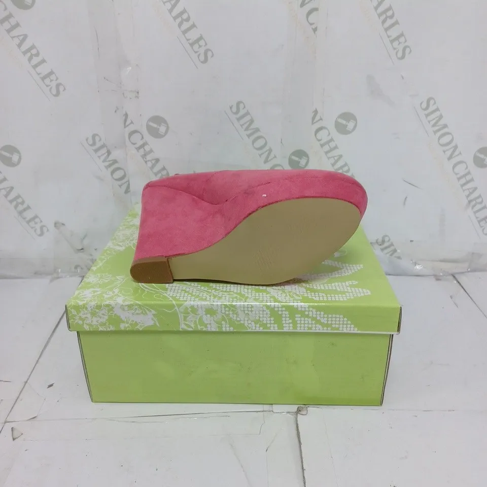 BOXED LOT OF 12 PAIRS OF CLARA'S LADIES SHOES. VARIOUS COLOURS AND SIZES