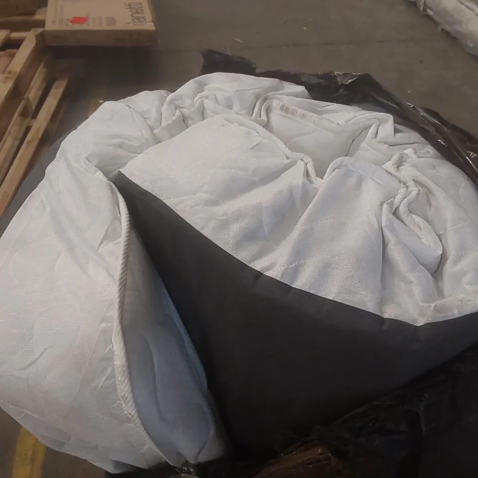 QUALITY BAGGED 4'6 DOUBLE MATTRESS