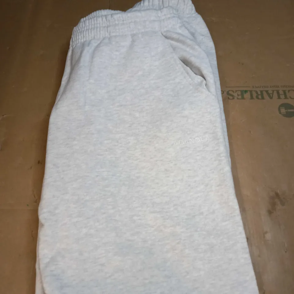 ADANOLA FLEECED JOGGING BOTTOMS SIZE M