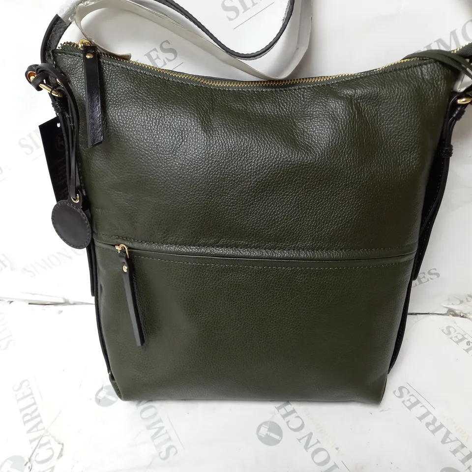 ASHWOOD GENUINE LUXURY LEATHER SHOULDER BAG FOREST GREEN/BLACK PIPER 62834