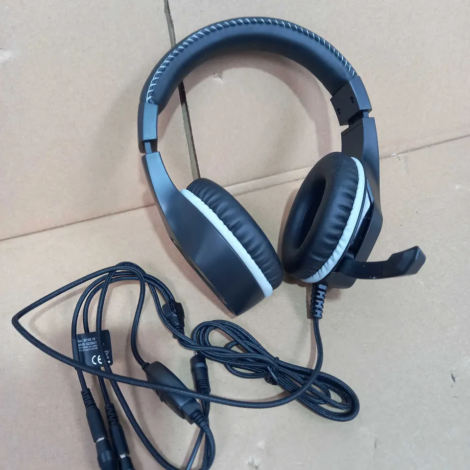 BLACKWEB PC STEREO GAMING HEADSET