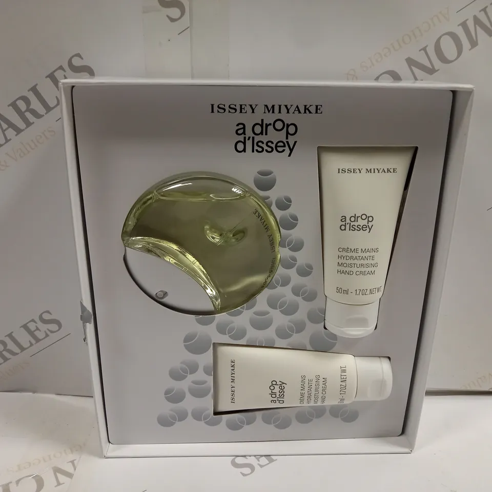 BOXED ISSEY MIYAKE A DROP D'ISSEY EAU DE PARFUM SET