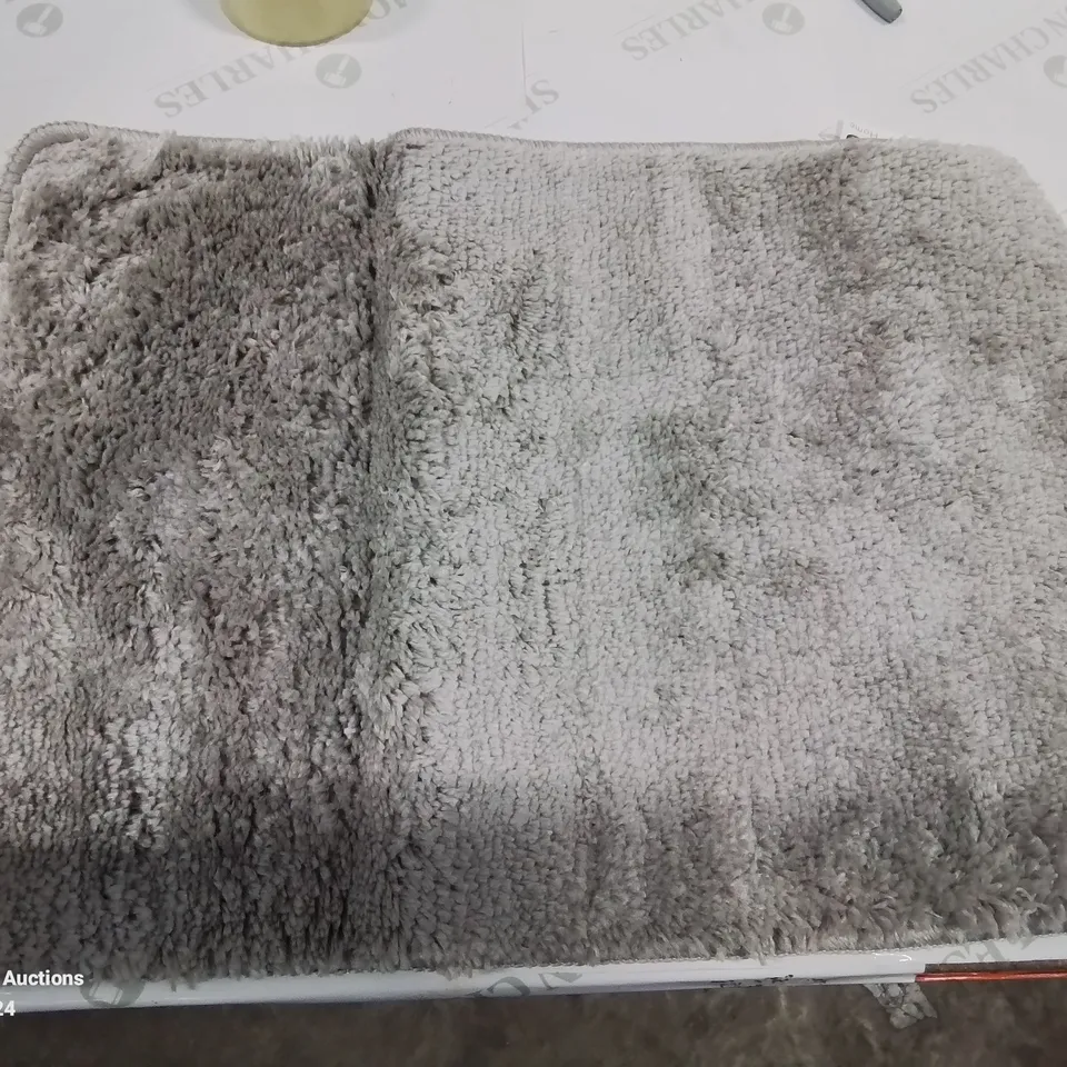 BRAND NEW PACO HOME 750 GREY 40X55CM BATH MAT