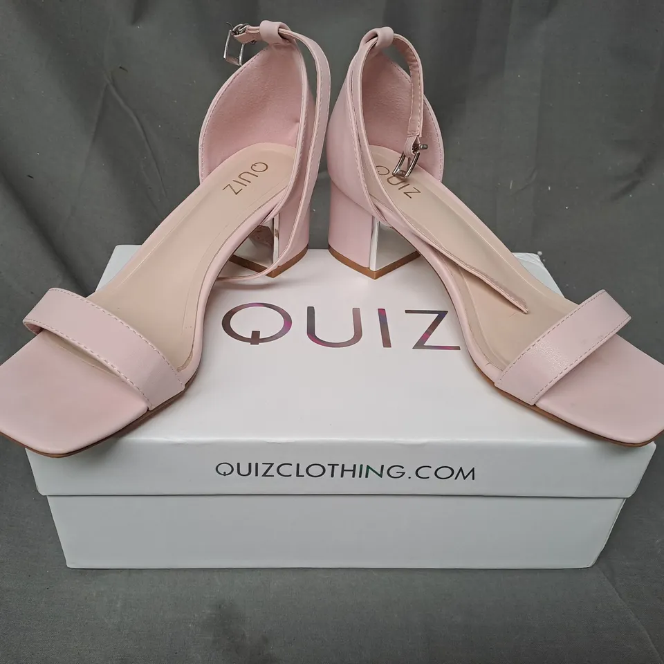 BOXED PAIR OF QUIZ BLOCK HEEL OPEN TOE SANDALS IN PINK SIZE 5