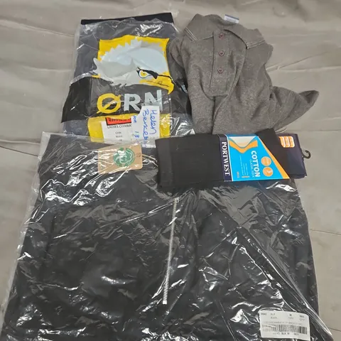 APPROXIMATELY 15 ASSORTED WORKWEAR CLOTHING ITEMS IN VARIOUS SIZES TO INCLUDE HENBURY 1/4 ZIP SWEATSHIRT, PORTWEST CLASSIC SOCKS, LADIES COMBAT TROUSERS, ETC