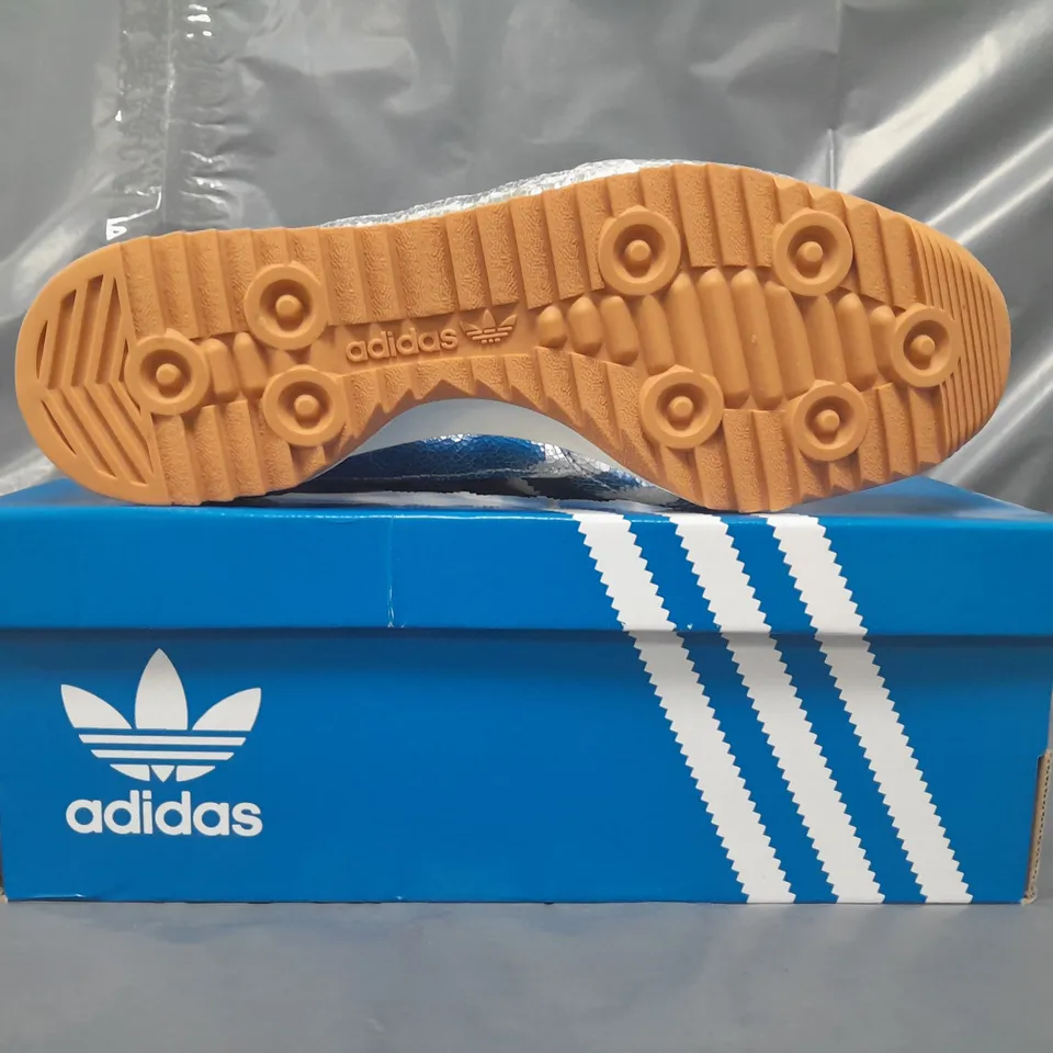 BOXED PAIR OF ADIDAS SL 72 OG SHOES IN METALLIC SILVER/NAVY UK SIZE 5.5