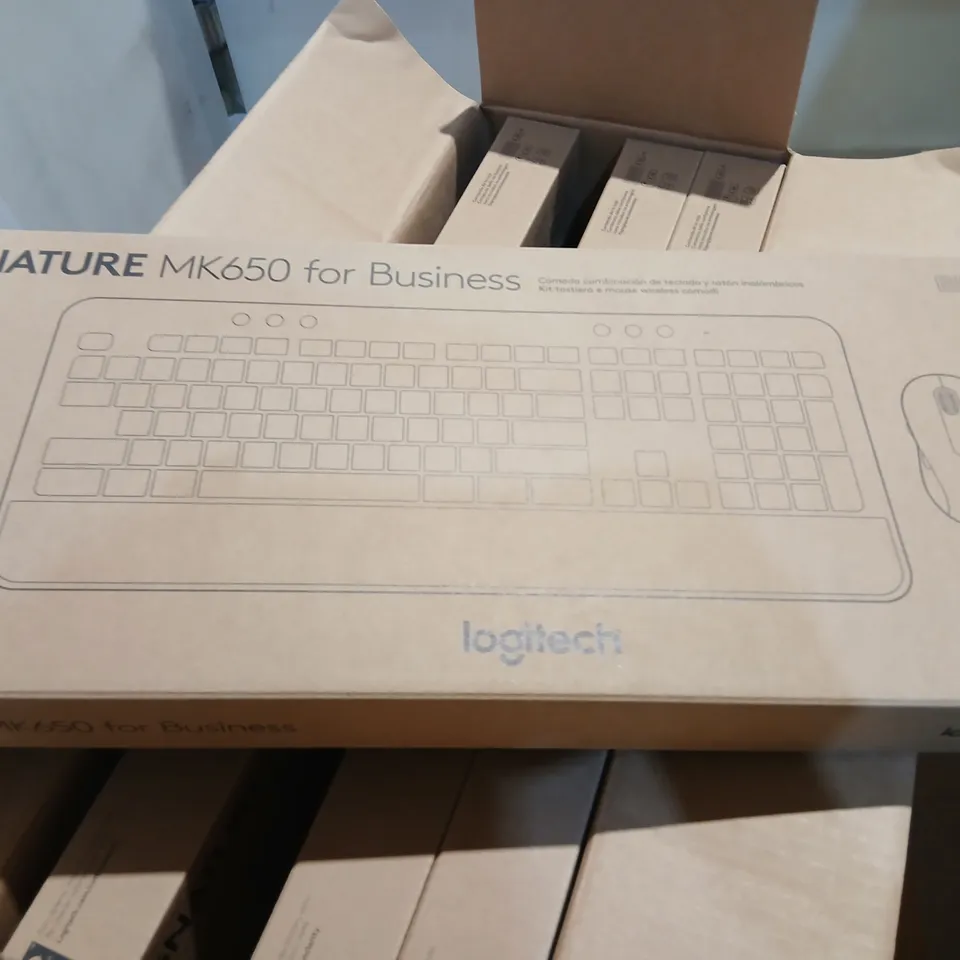 FOUR LOGITECH SIGNATURE MK650 FOR BUSINESS KEYBOARD & MOUSE - BOXED