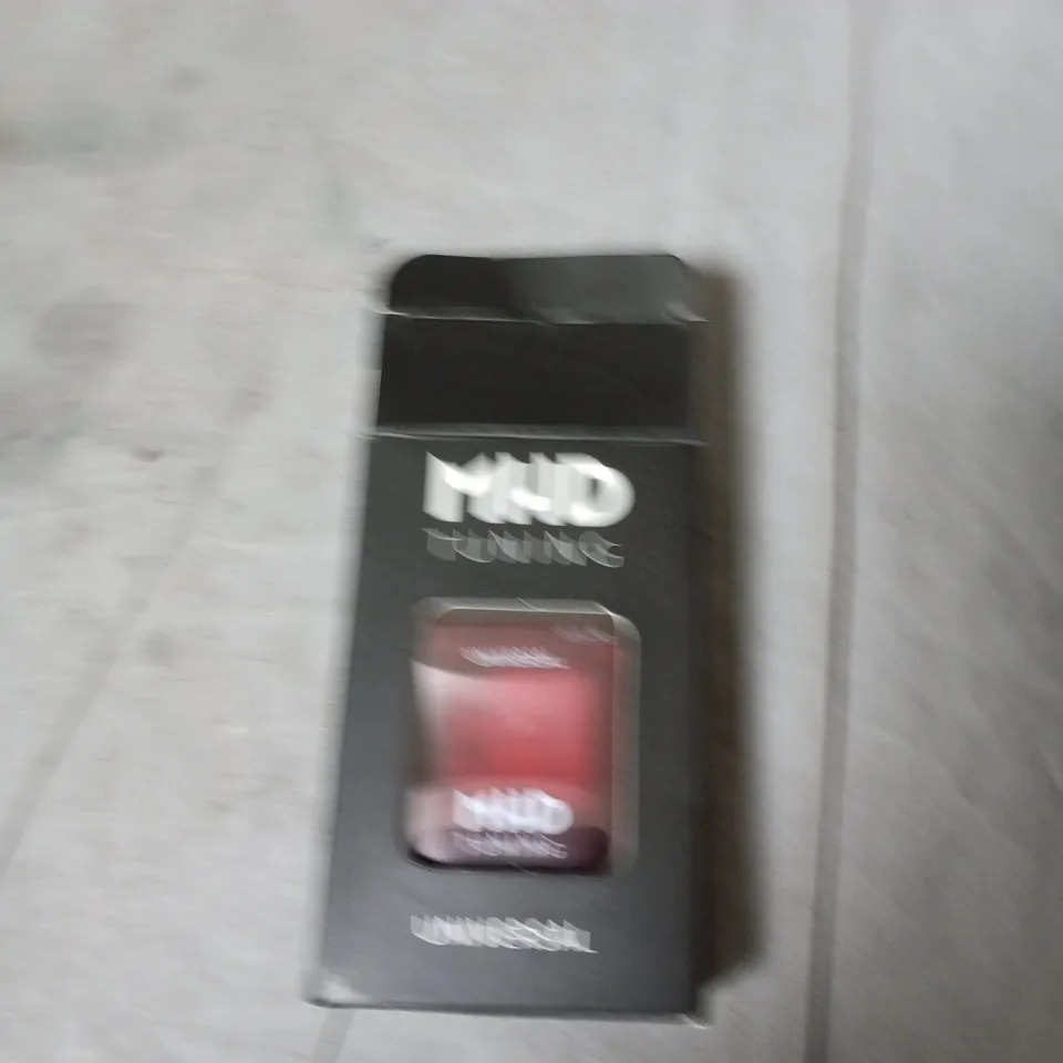 BOX OF APPROXIMATELY 10 ASSORTED AUTOMOTIVE ITEMS INCLUDING MHD TUNING , CAR AIR FRESHNER AND WIRELESS CAR ADAPTER