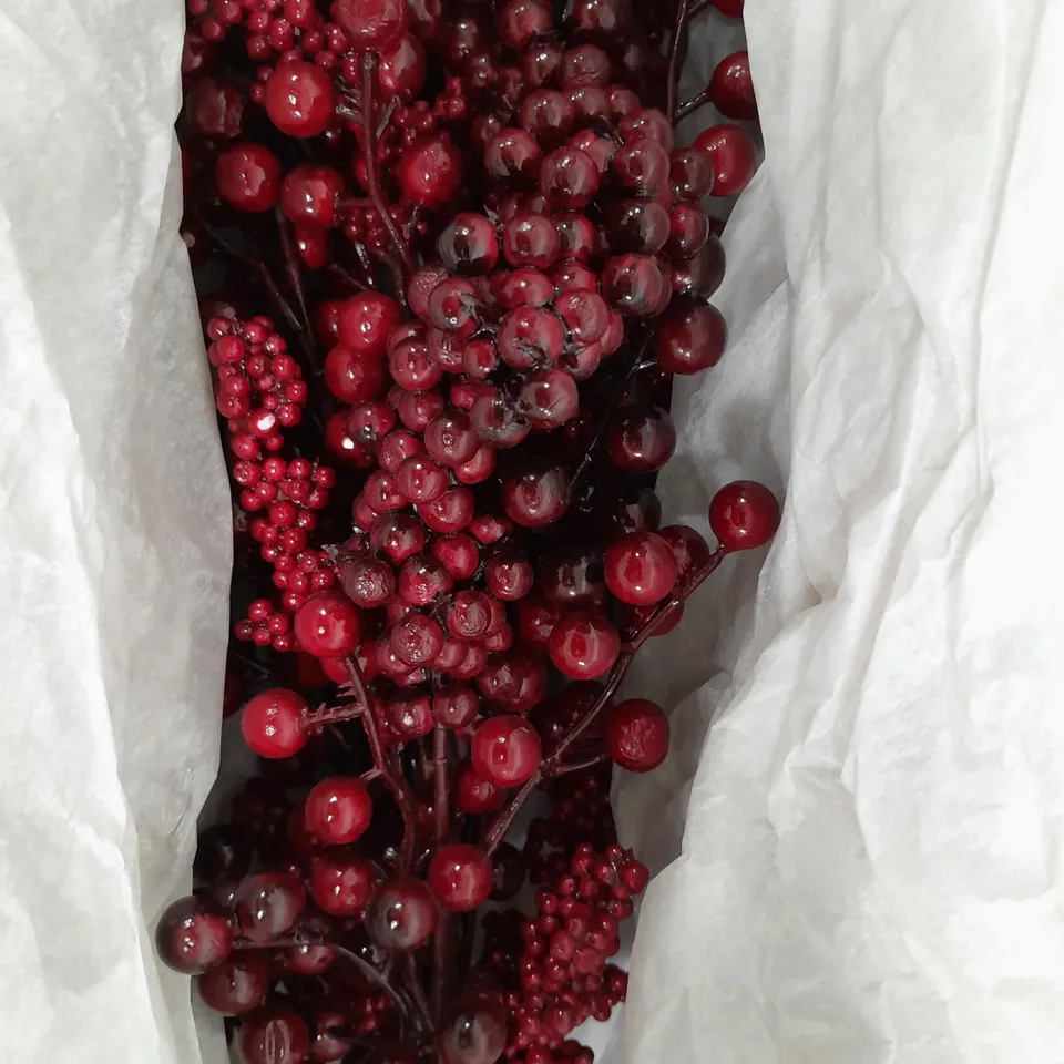 BOXED HOME REFLECTIONS PRE-LIT MIXED BERRY TREE APPROX 60CM