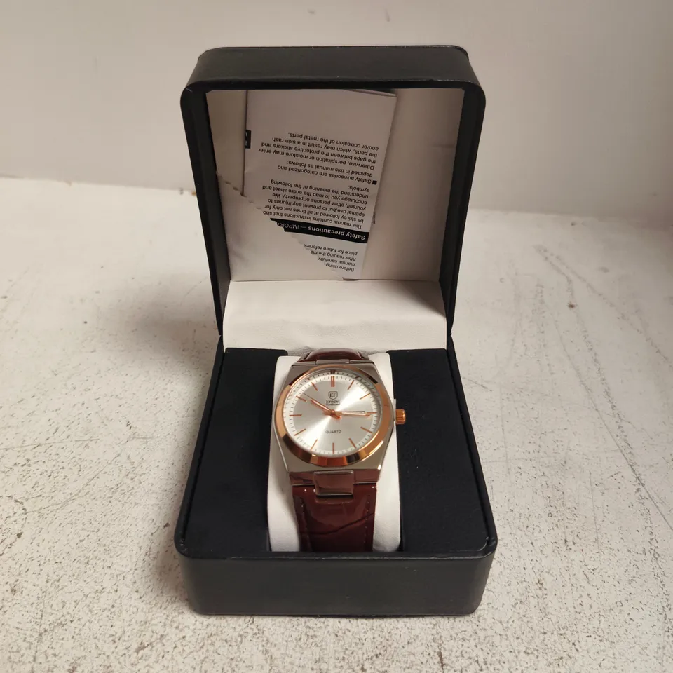 ERNEST FERDINAND WATCH WITH BROWN LEATHER STRAP, SILVER DIAL AND ROSE-GOLD BEZEL