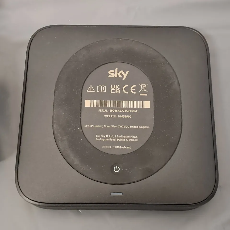 SKY STREAM PUCK - IP061-EF-ANT