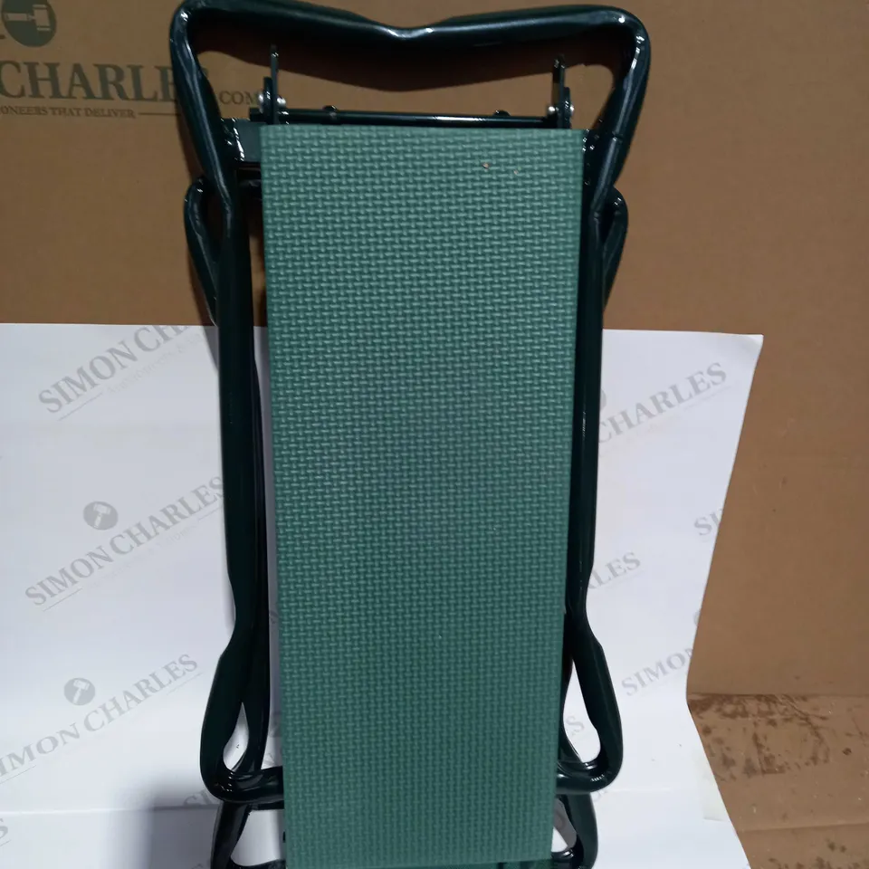 OUTLET GARDEN GEAR FOLDING GARDEN SEAT STOOL