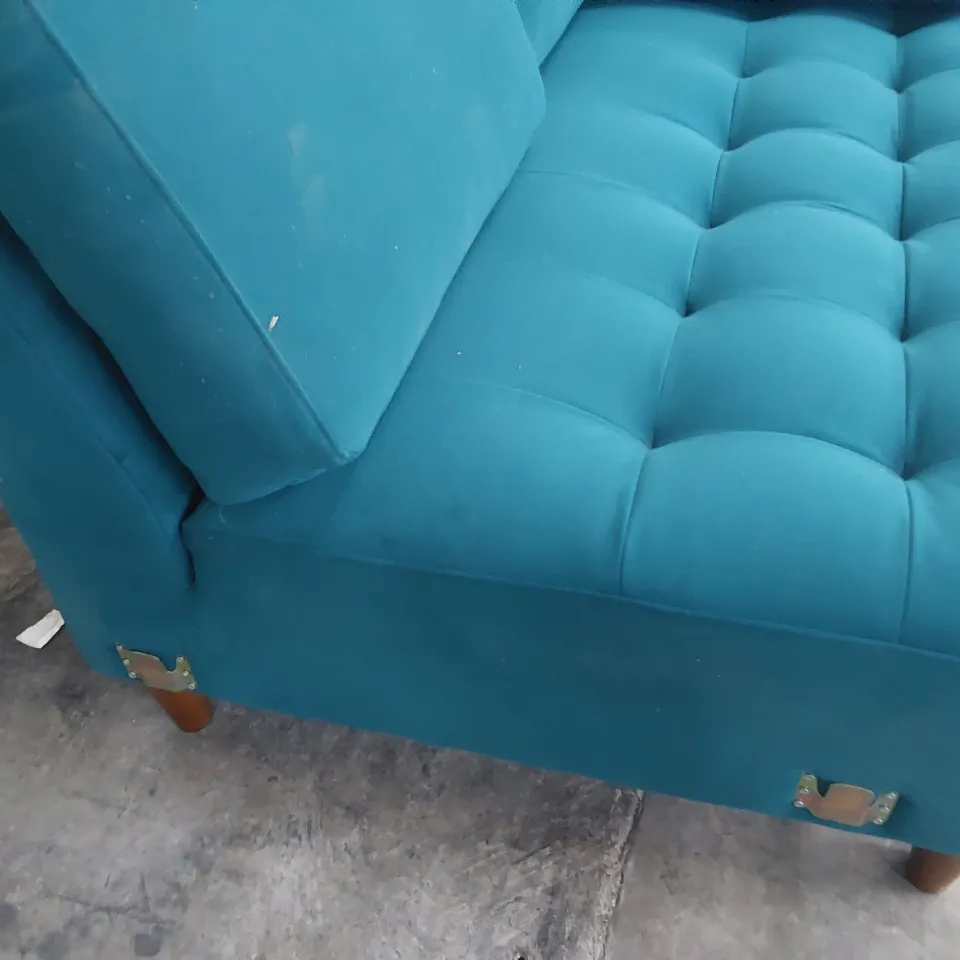 TURQUOISE PLUS FABRIC TWO SEATER SECTION 