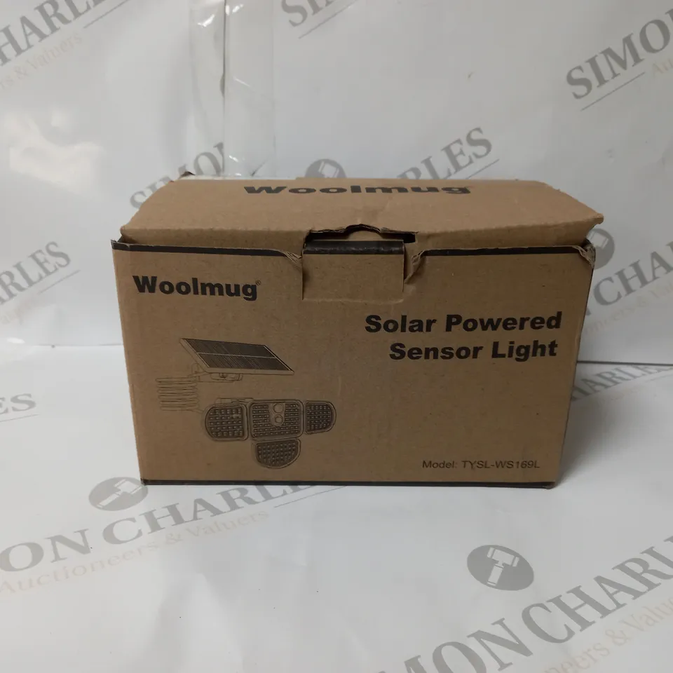 BOXED WOOLMUG SOLAR POWERED SENSOR LIGHT