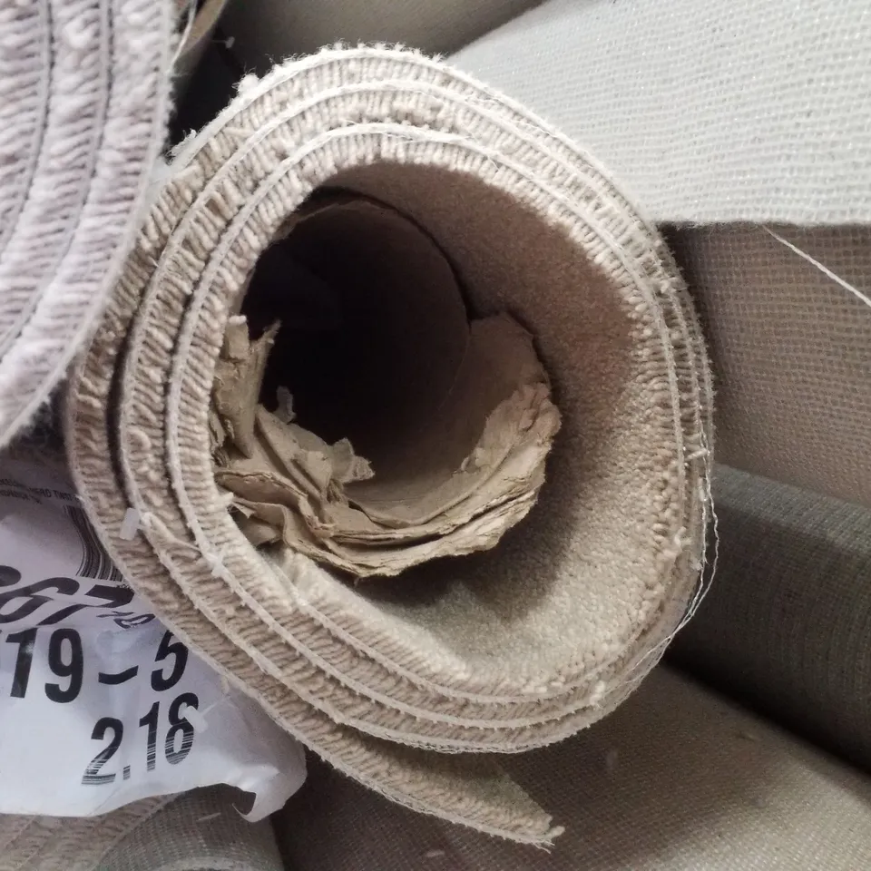 ROLL OF QUALITY 5M CRAFTSMAN EL CHIVE CARPET - 5×1.68M