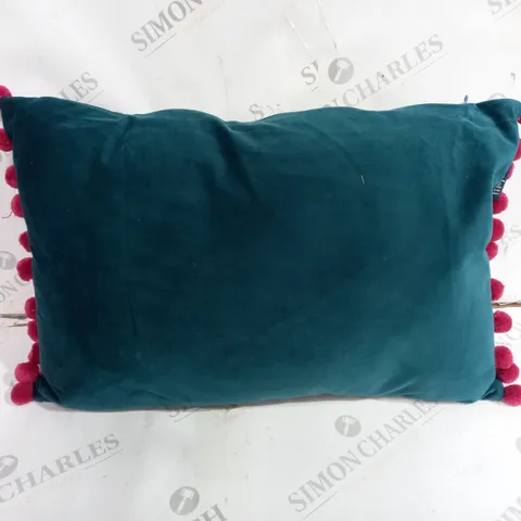 PAOLETTI FIESTA POLYESTER CUSHION 35X50CM TEAL BERRY